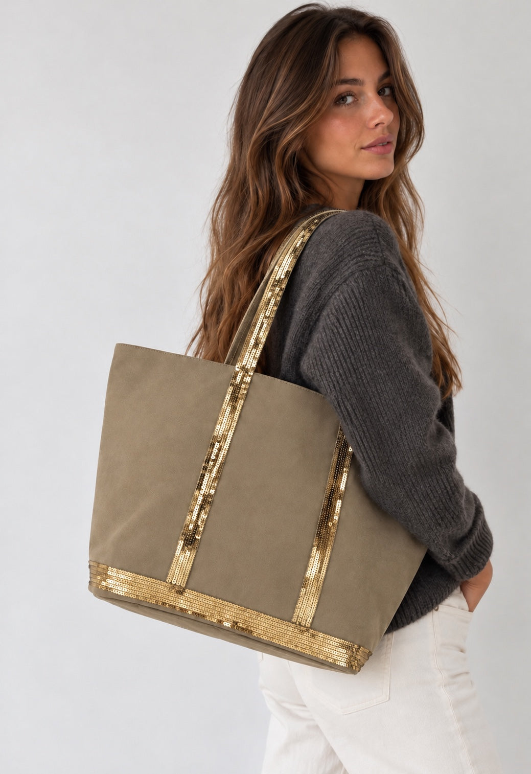 Le Vanessa Gold